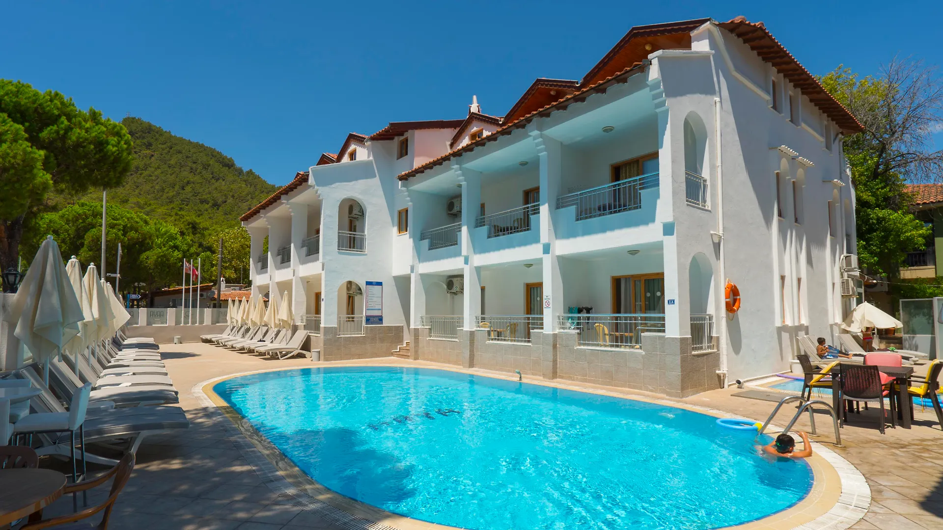 ***  Arya Hotel İçmeler Turecko