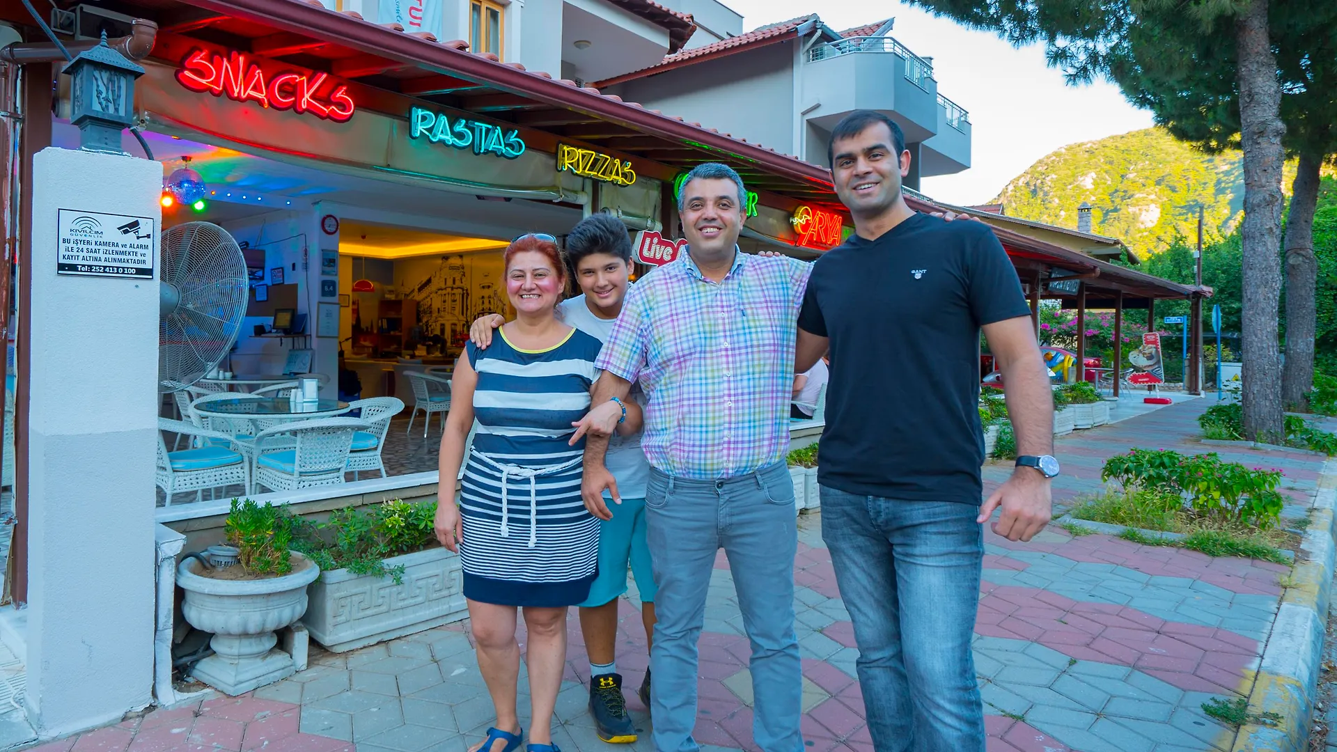Arya Hotel İçmeler