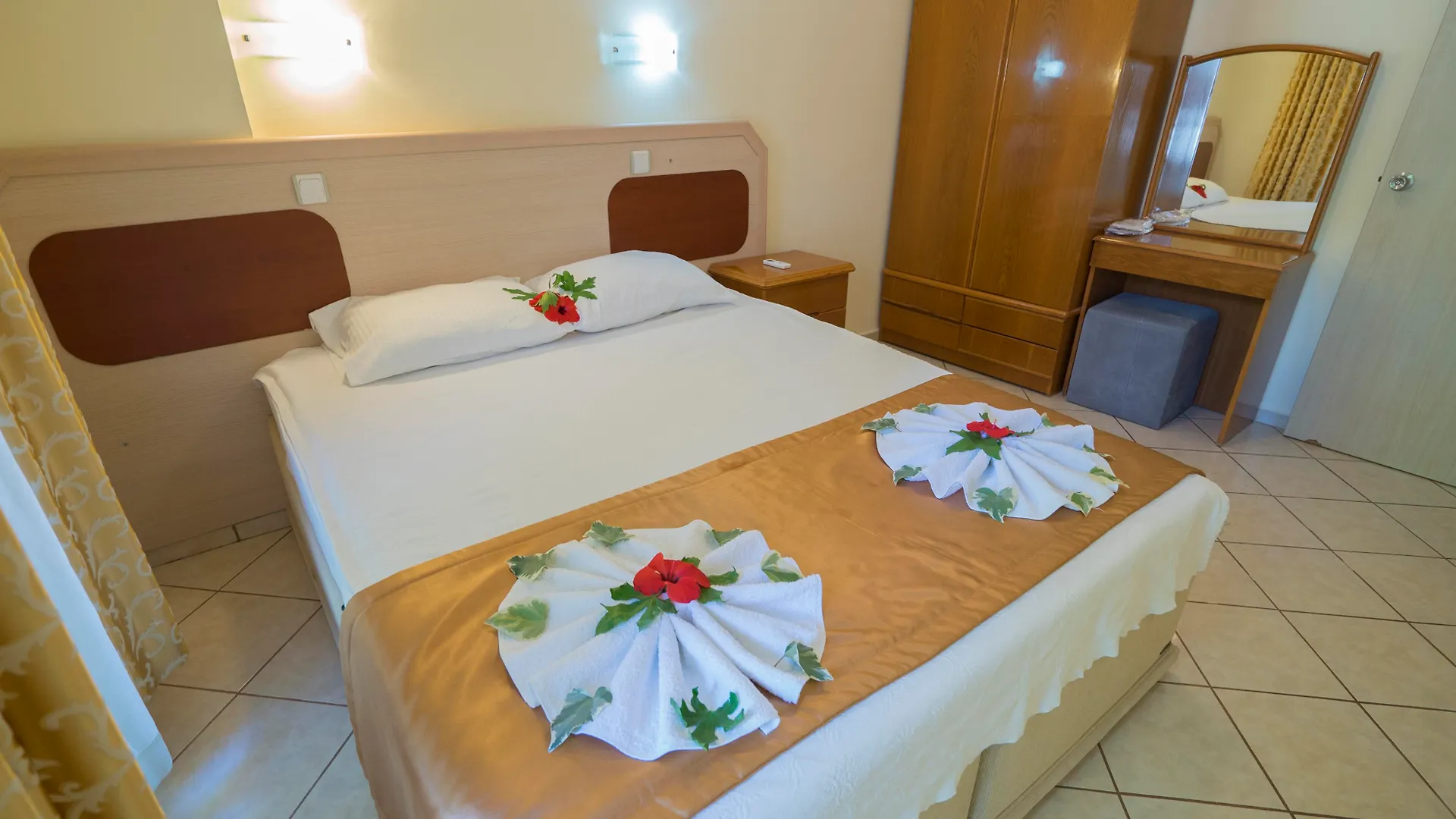 Arya Hotel イチュメレール